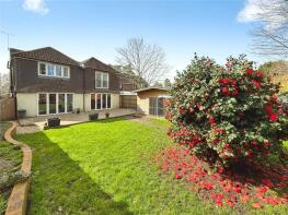 77, Yeovil Road, Owlsmoor, Sandhurst GU47 0TD