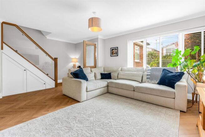 Abbots Close, Datchworth photo 4
