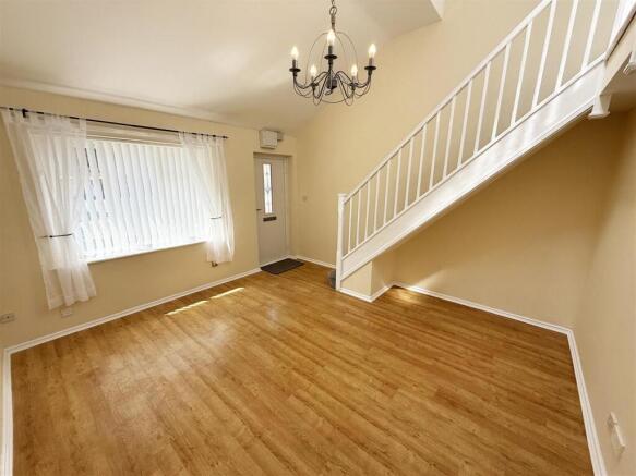 Northumbrian Way Lounge Pic 2.jpg