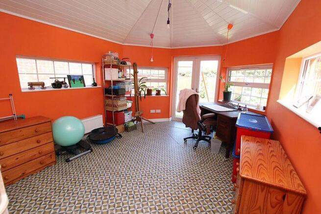 Conservatory/Sun Room