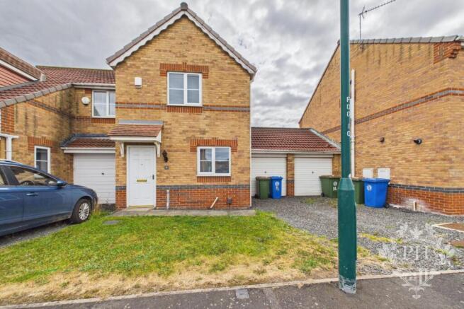 2 bed Semi-Detached for sale in middlesbrough