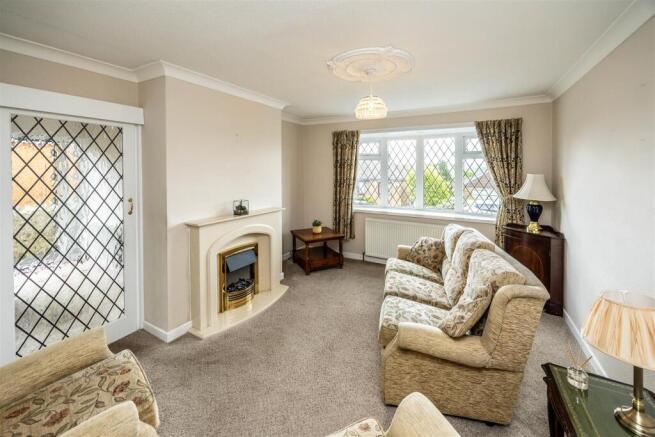 2 bed Terraced Bungalow for sale Image 6