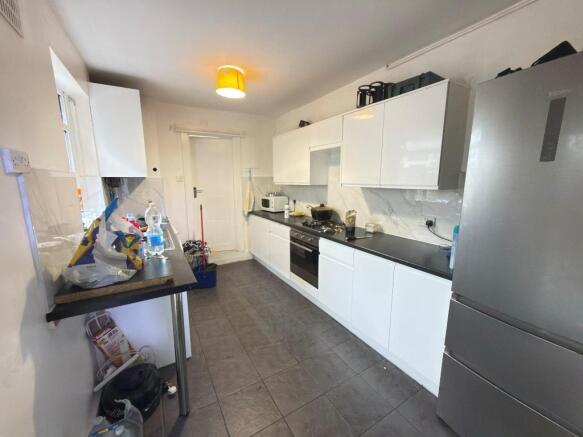 Clarendon Road, High Town, Luton, Bedfordshire, LU2 7PJ photo 4