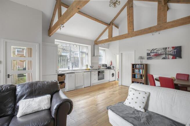 3 bed End of Terrace for sale Image 4