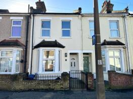 136, North Avenue, Southend-on-sea SS2 4EY