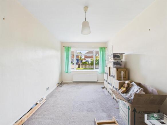 CAM04622G0-PR0062-STILL003.jpg
