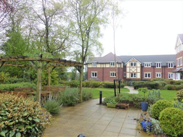 Communal garden 2