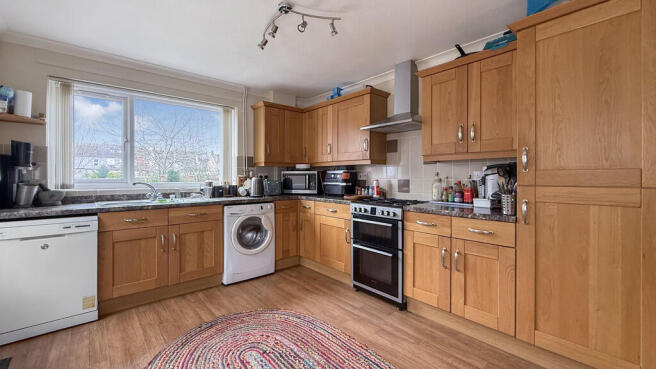 Kitchen/dining ro...