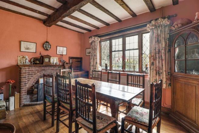 Dining Room.jpg