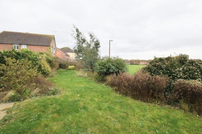 24 Blanchland Circle front garden