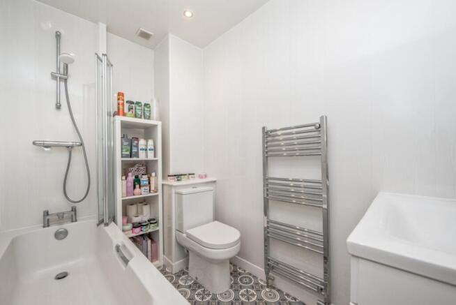 2 bed Terraced for sale Image 10