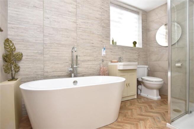 2 bed Bungalow for sale Image 10