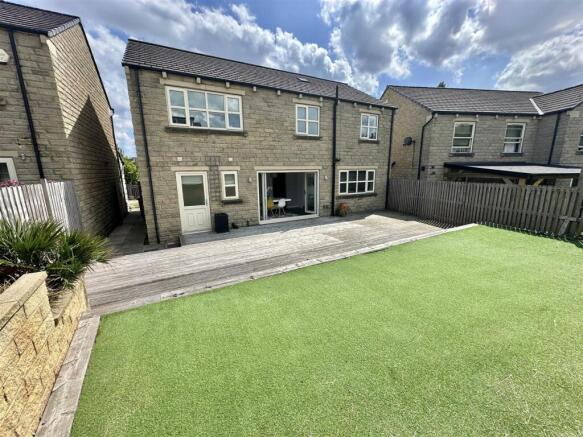 Bramleys Estate Agents - Abbey Close - Mirfield (