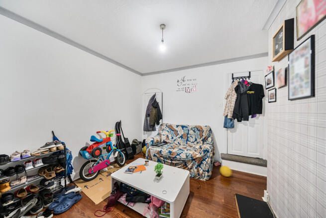 1343386-18-68a5d2...