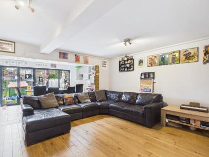 Avondale Avenue, Staines-upon-Thames, Surrey, TW18