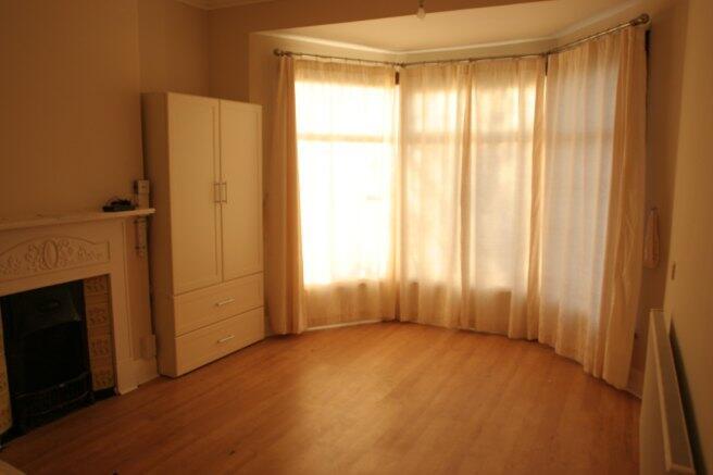 4 bed House Share to rent Image 9