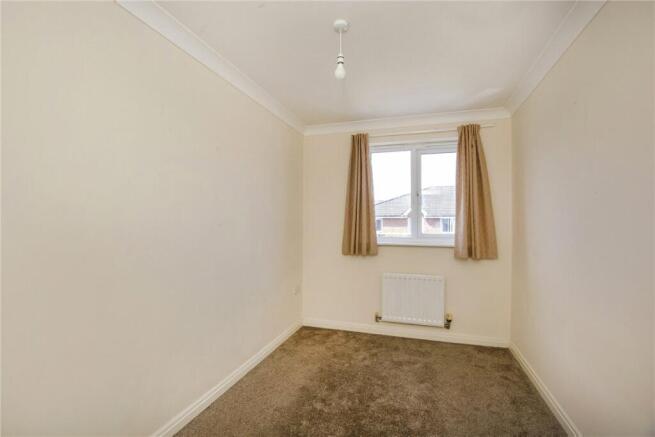 2 bed Apartment to rent Image 6