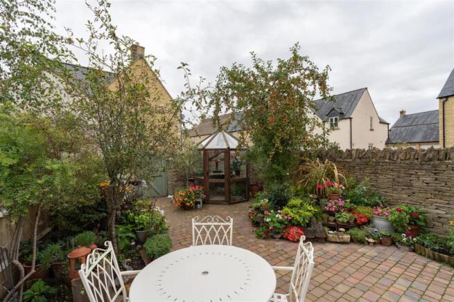 Garden3.jpg