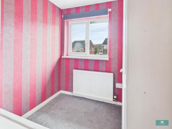 3 bed Semi-Detached for sale Image 12