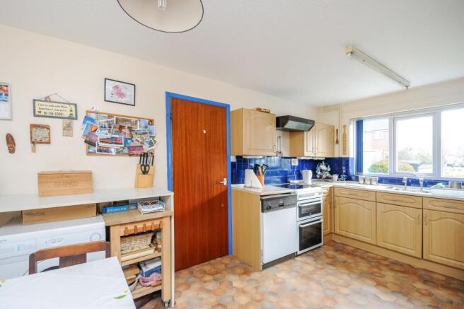 Kitchen / Breakfast Room