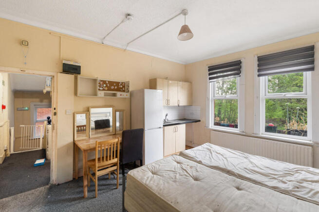 16 Palace Road, Streatham Hill, London, SW2 3NG