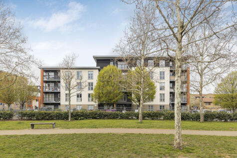 Ashvale Court, Bow, E3