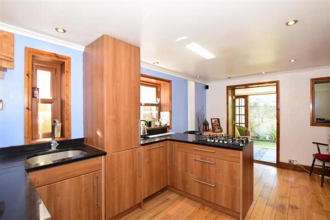 Kitchen/Breakfast Room
