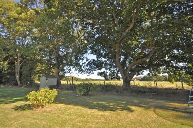 REAR GARDEN VIEW