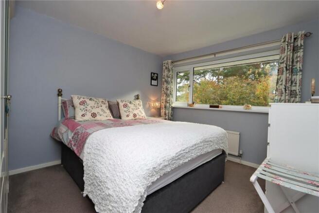 Bedroom 1 Pic 1