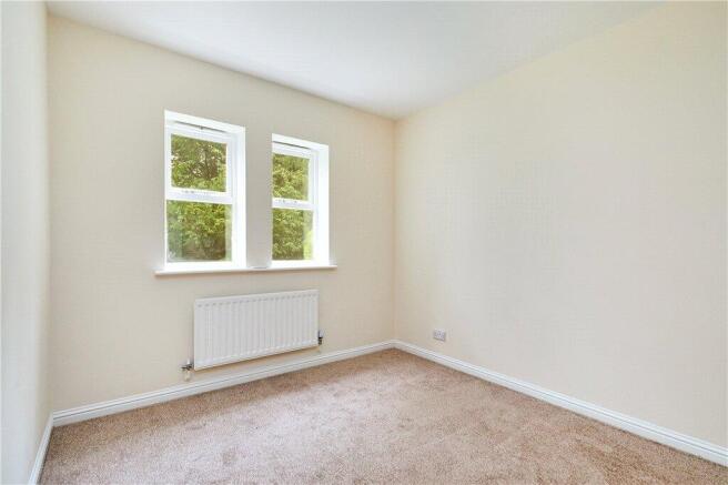 2 bed Apartment for sale Image 6