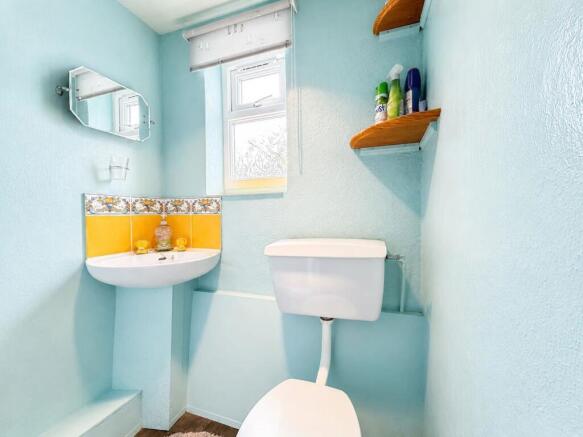 3 bed Cottage for sale Image 4