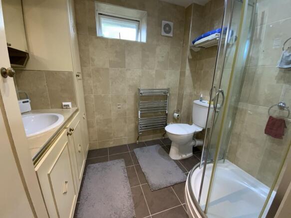Ensuite