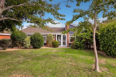 Meadway, Rustington, BN16