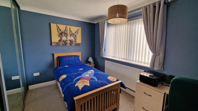 Photo 9