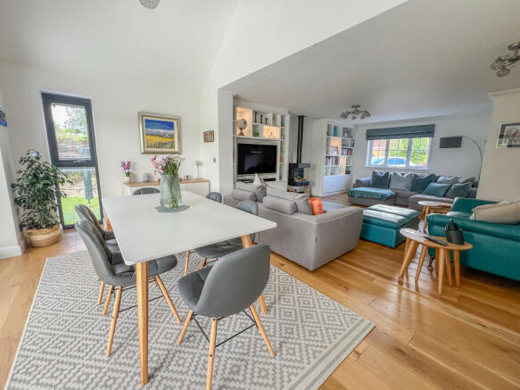 dining lounge