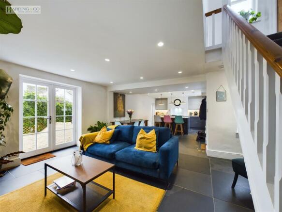 Living Area .2.jpg