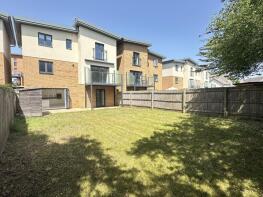 17, Amethyst Drive, Teignmouth TQ14 8GD