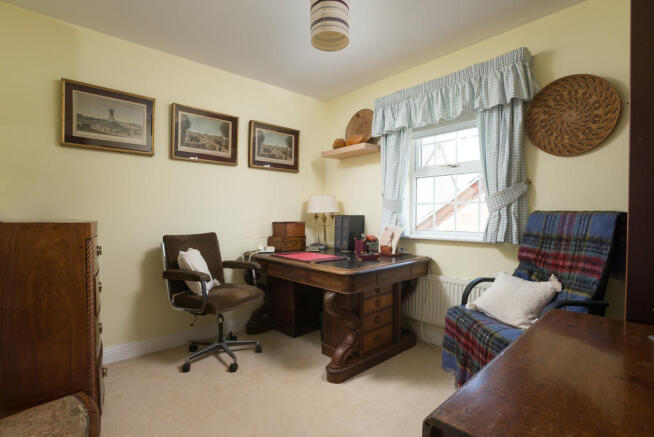 Photo 9