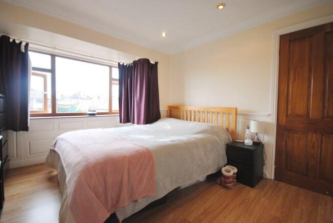 3 bed Semi-Detached to rent Image 11