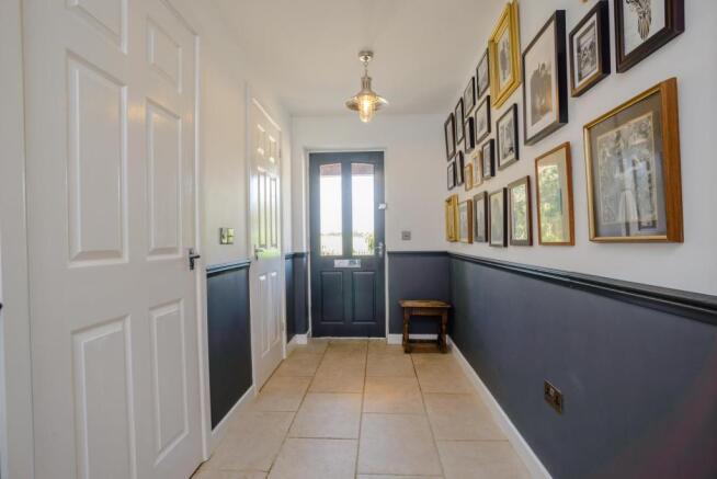 8395876-interior17-800.jpg