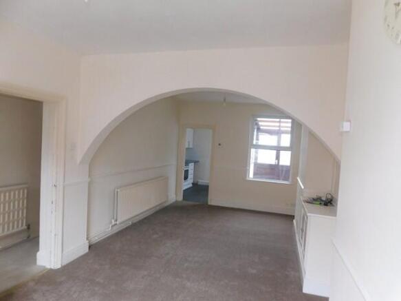 47 Grove Road Living Room