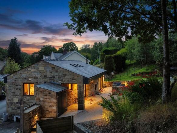 LUMB BARN
