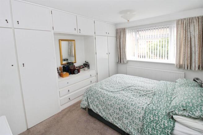 3 bed Semi-Detached for sale Image 8