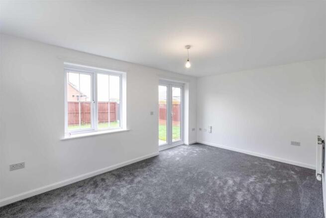 3 bed Detached for sale Image 4