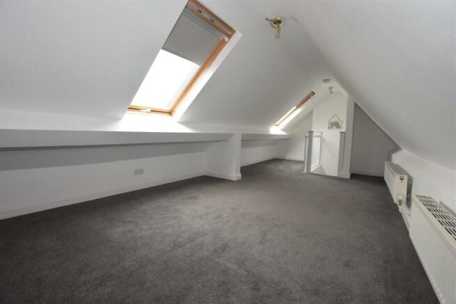 5 Station Drive, Moira