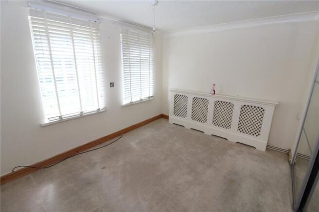 1 bed Flat for sale Image 5