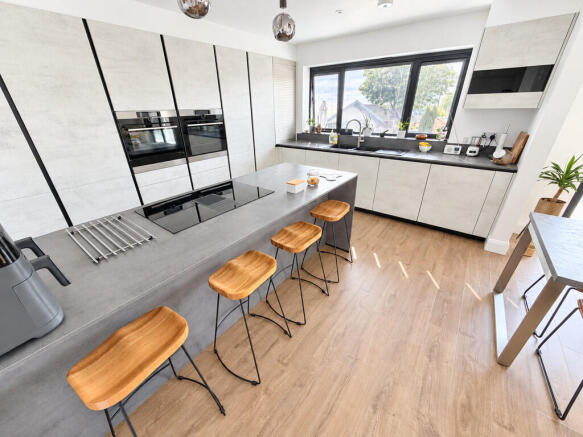 Kitchen 2