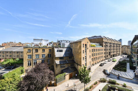 Pimento House, Aldgate, E1