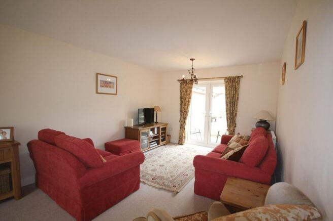 Lounge 1