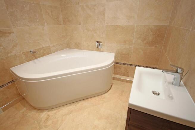 Bathroom/Wc